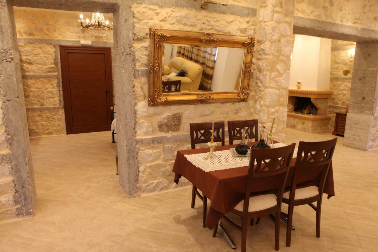 Villa Vanilla Agioi Theodoroi Exteriör bild