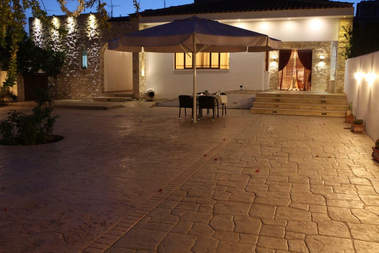 Villa Vanilla Agioi Theodoroi Exteriör bild