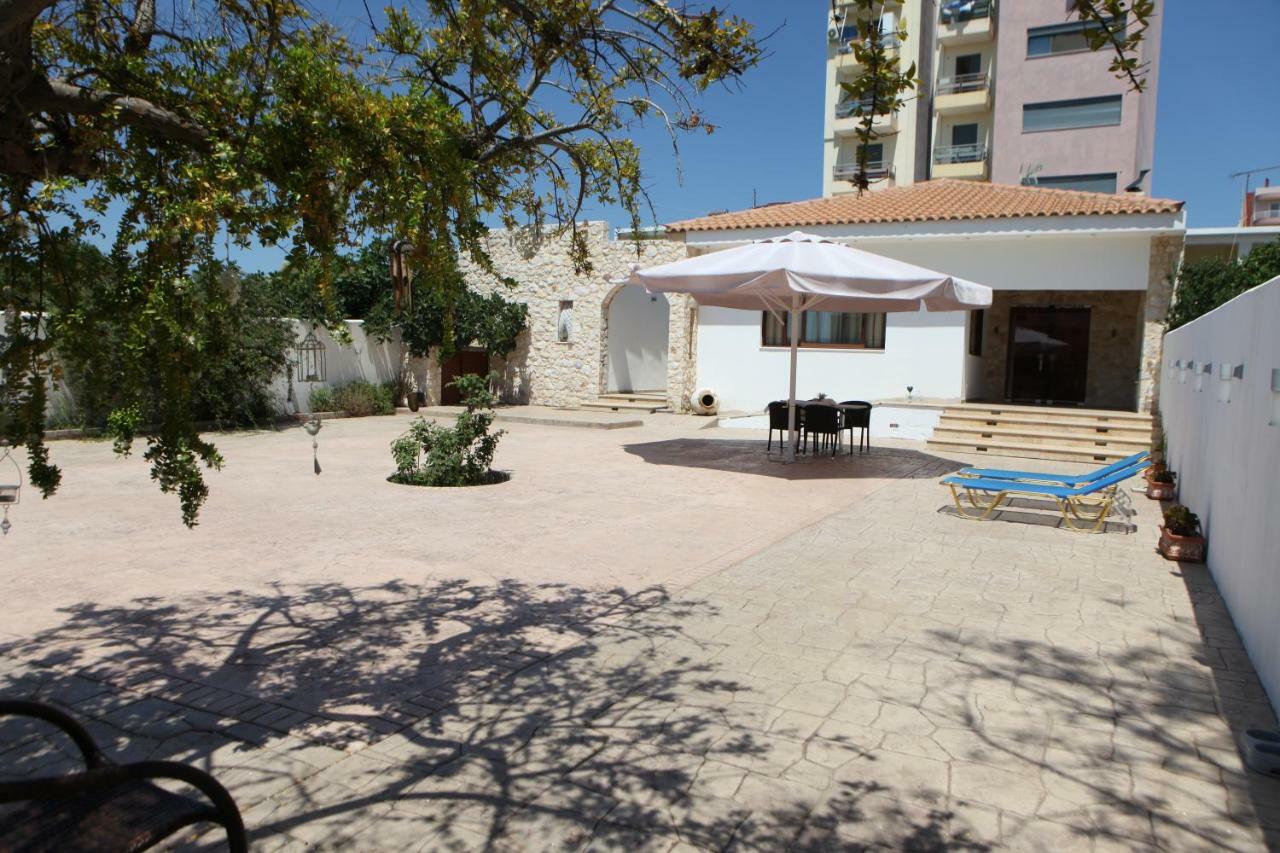 Villa Vanilla Agioi Theodoroi Exteriör bild